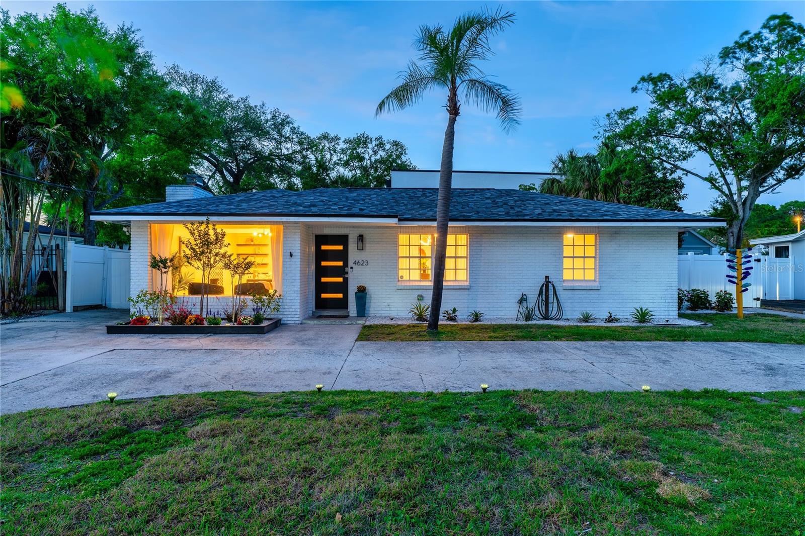 4623 W BAY VILLA AVE, TAMPA, FL, 33611