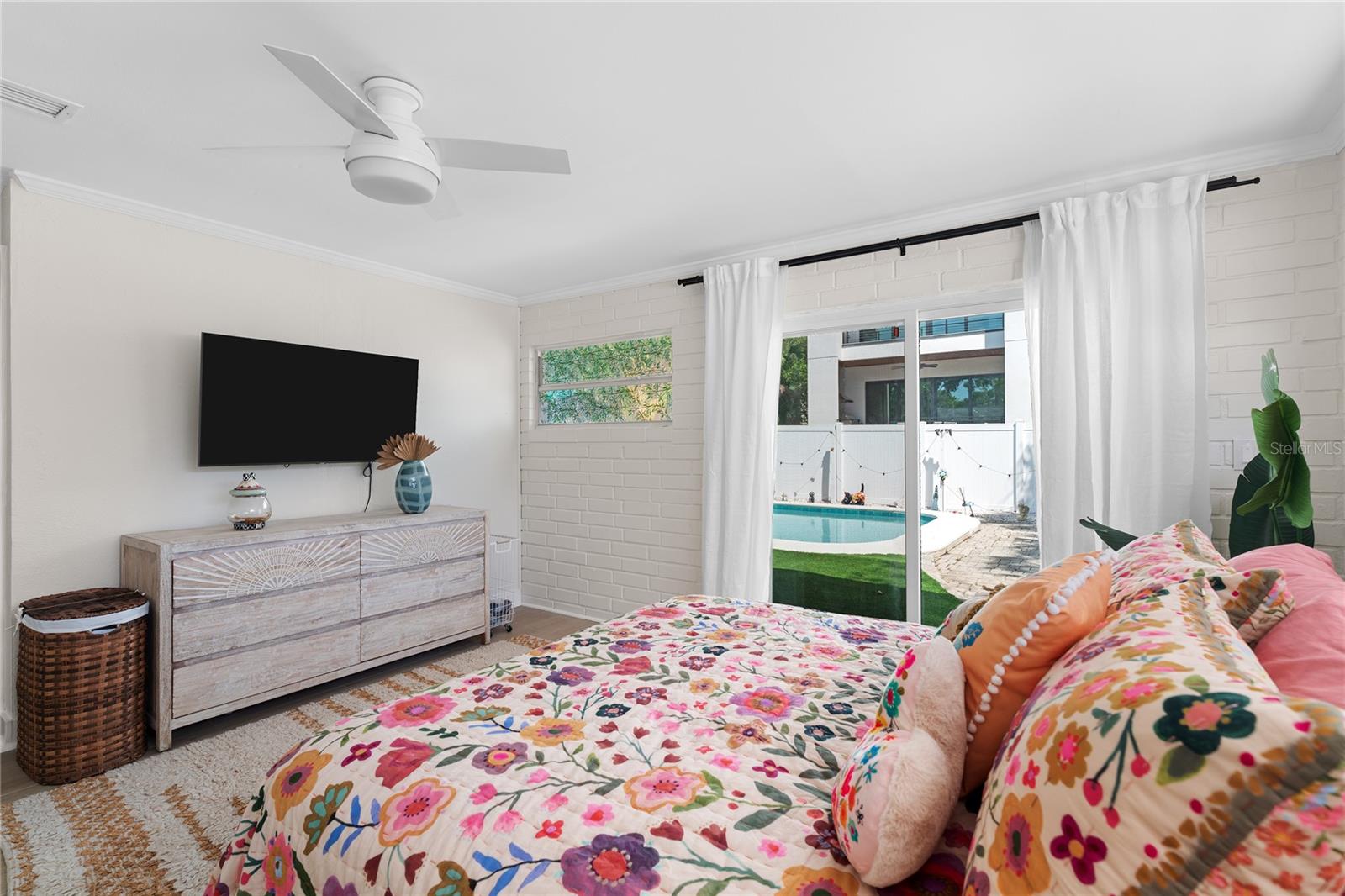 4623 W BAY VILLA AVE, TAMPA, FL, 33611