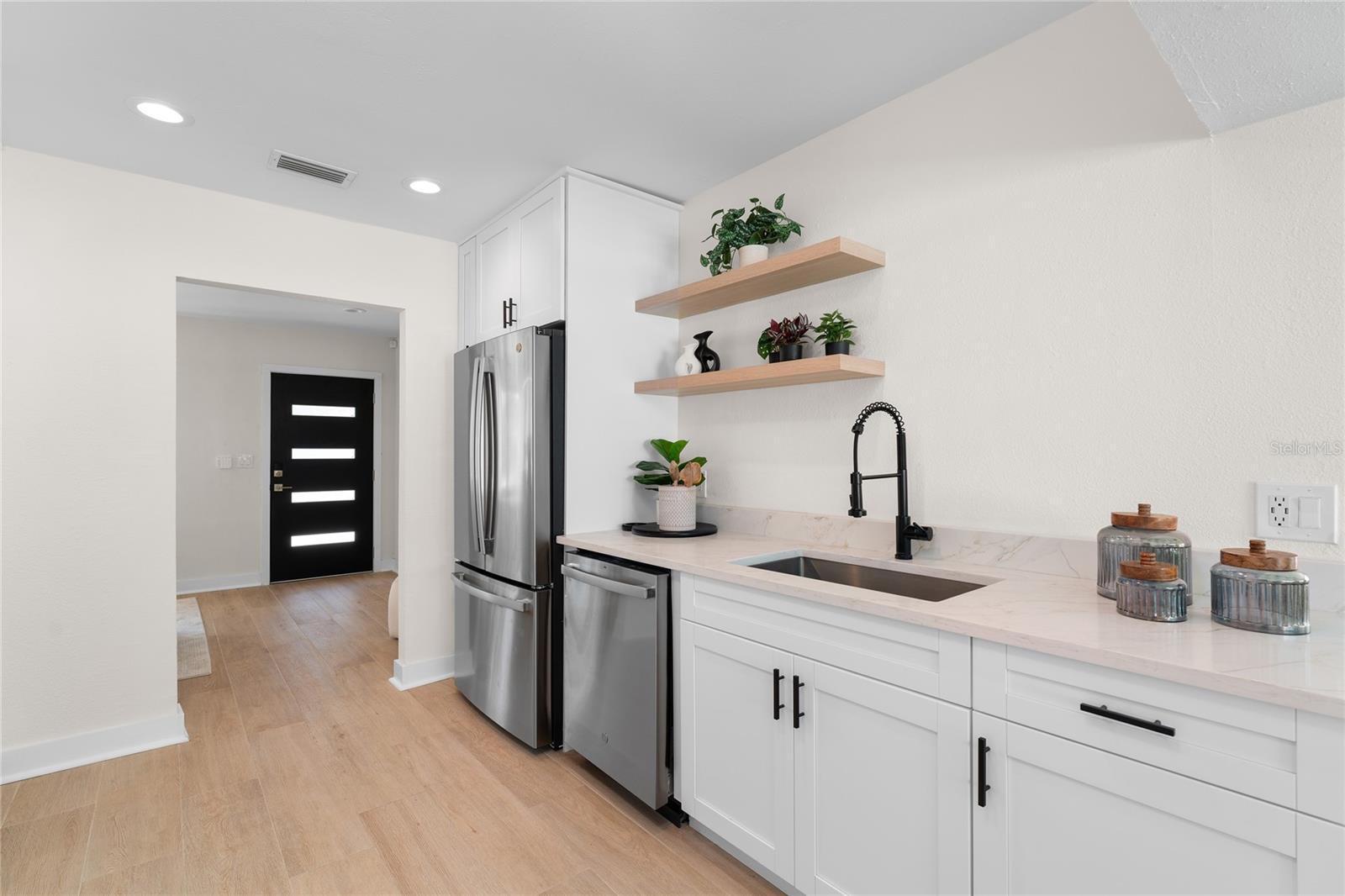 4623 W BAY VILLA AVE, TAMPA, FL, 33611