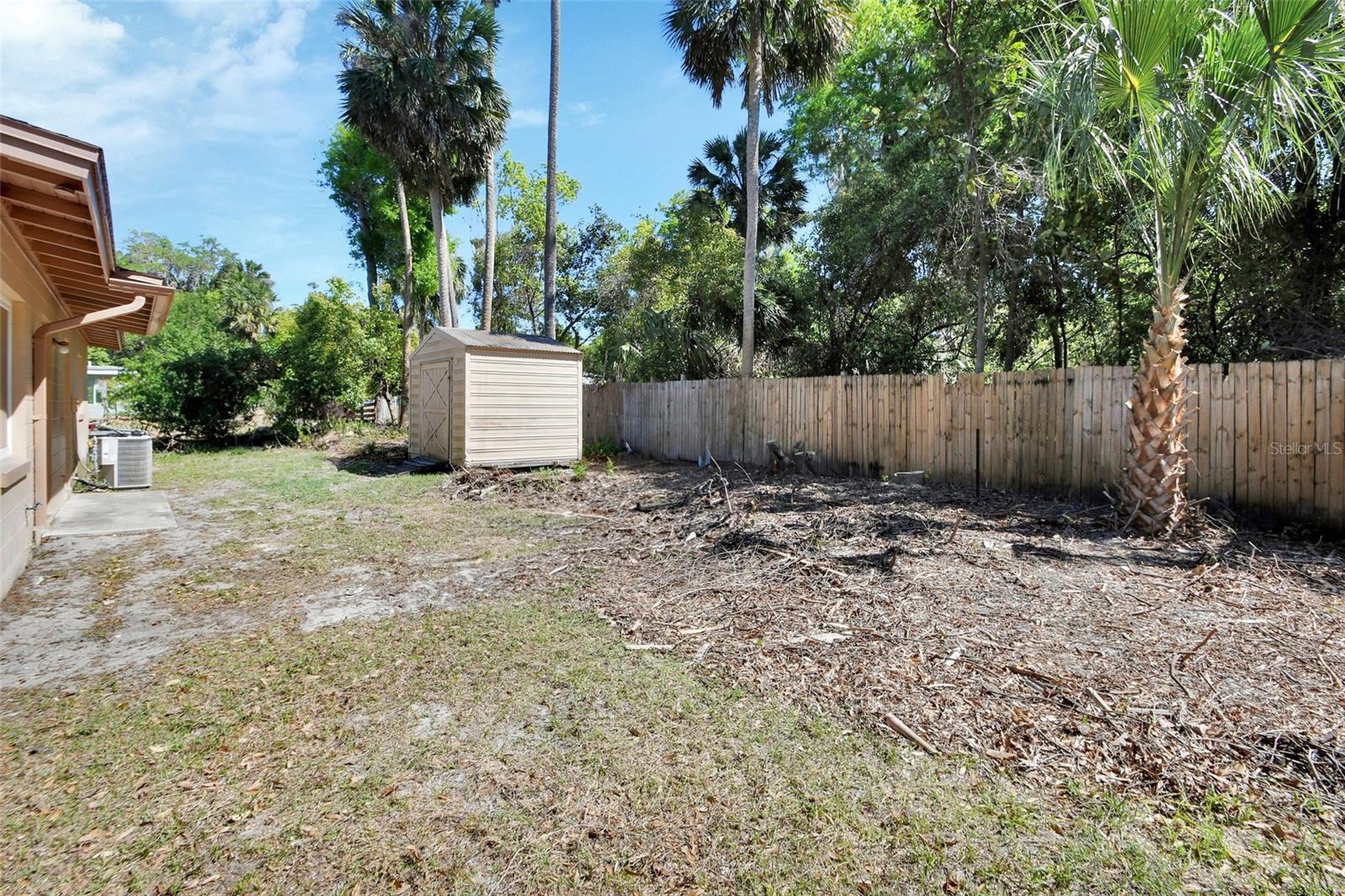 530 TAYLOR DR, ORANGE CITY, FL, 32763