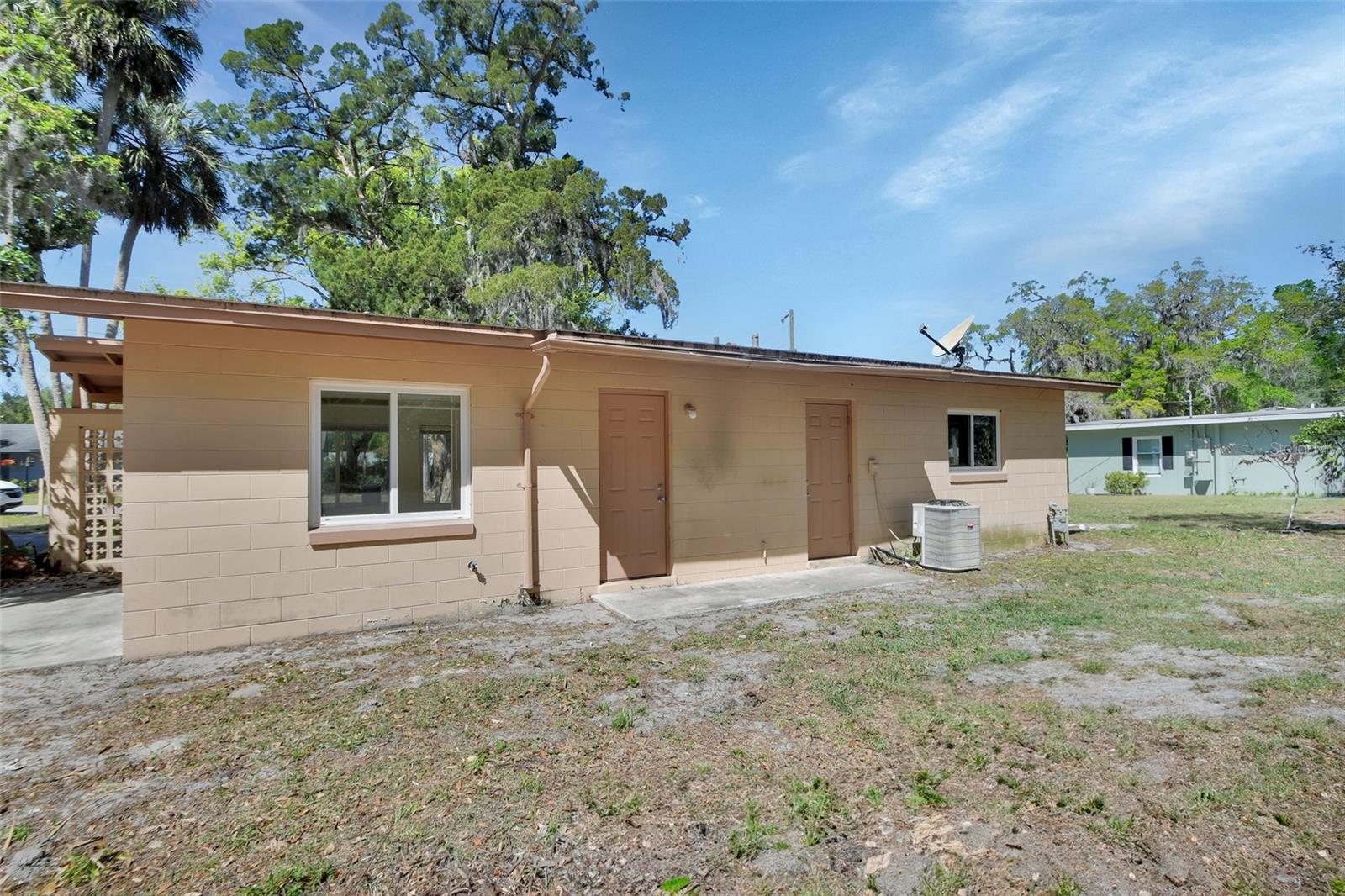 530 TAYLOR DR, ORANGE CITY, FL, 32763