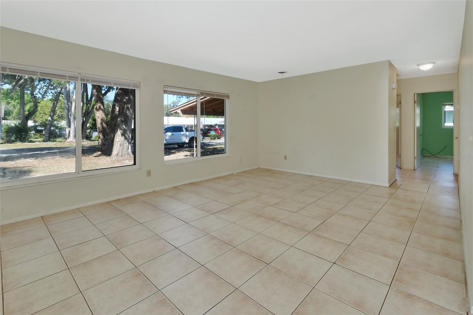 530 TAYLOR DR, ORANGE CITY, FL, 32763