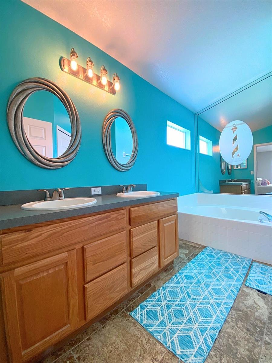 209 OAK BRANCH DR, EDGEWATER, FL, 32141