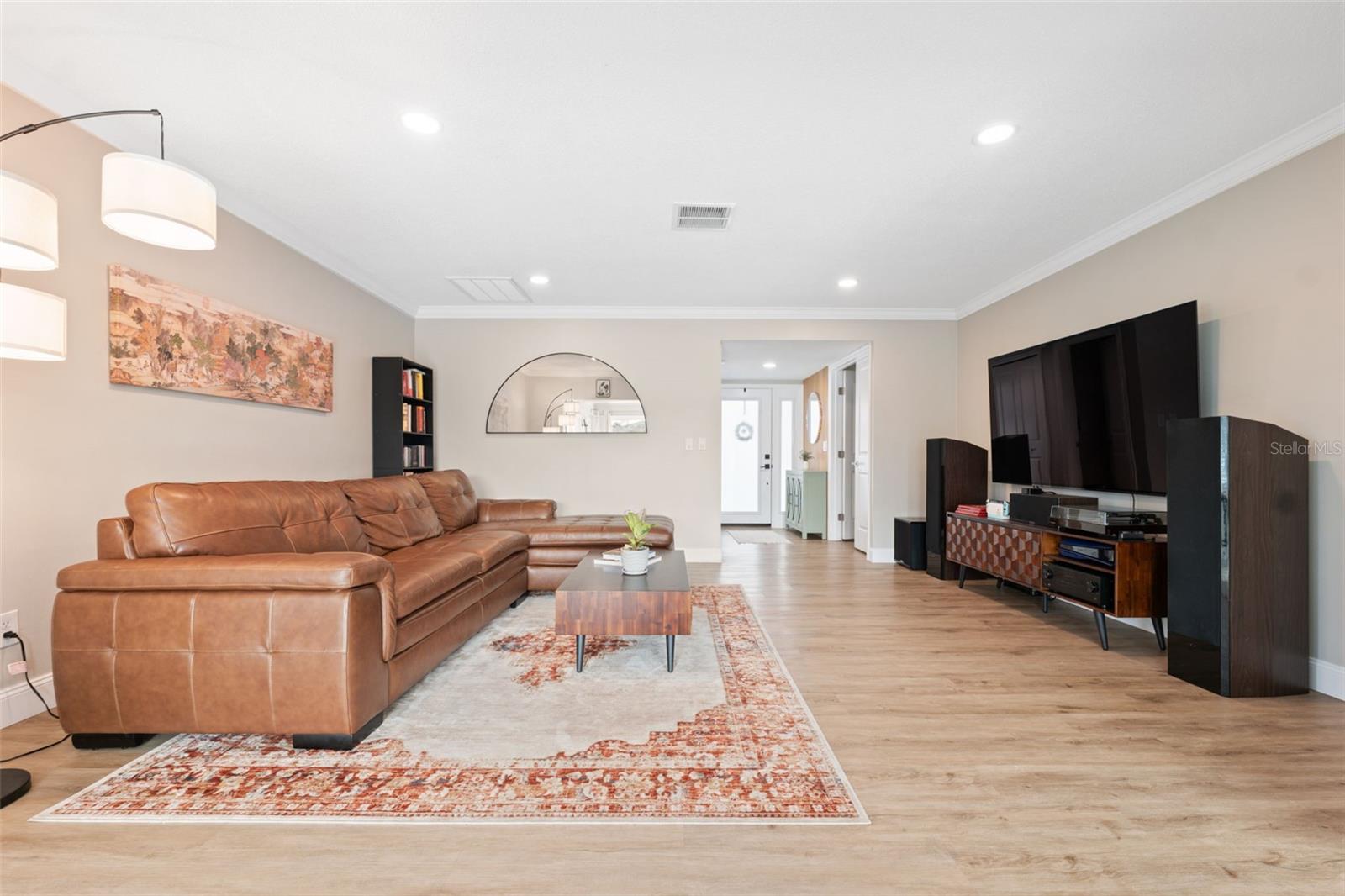 2675 PINEWOOD DR, DUNEDIN, FL, 34698