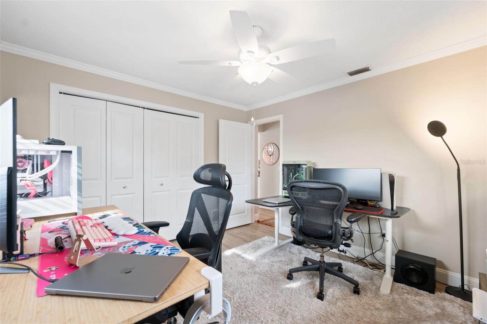 2675 PINEWOOD DR, DUNEDIN, FL, 34698