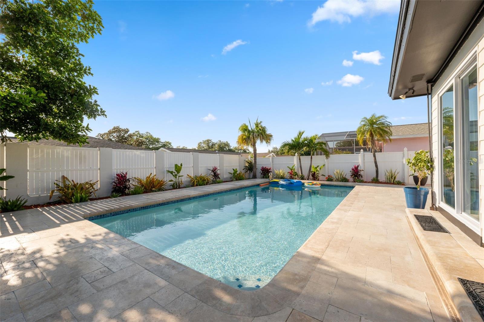 2675 PINEWOOD DR, DUNEDIN, FL, 34698
