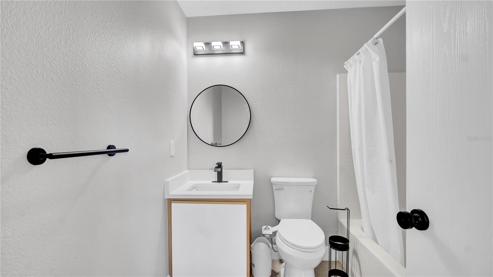 916 BLOOMINGDALE DR, DAVENPORT, FL, 33897