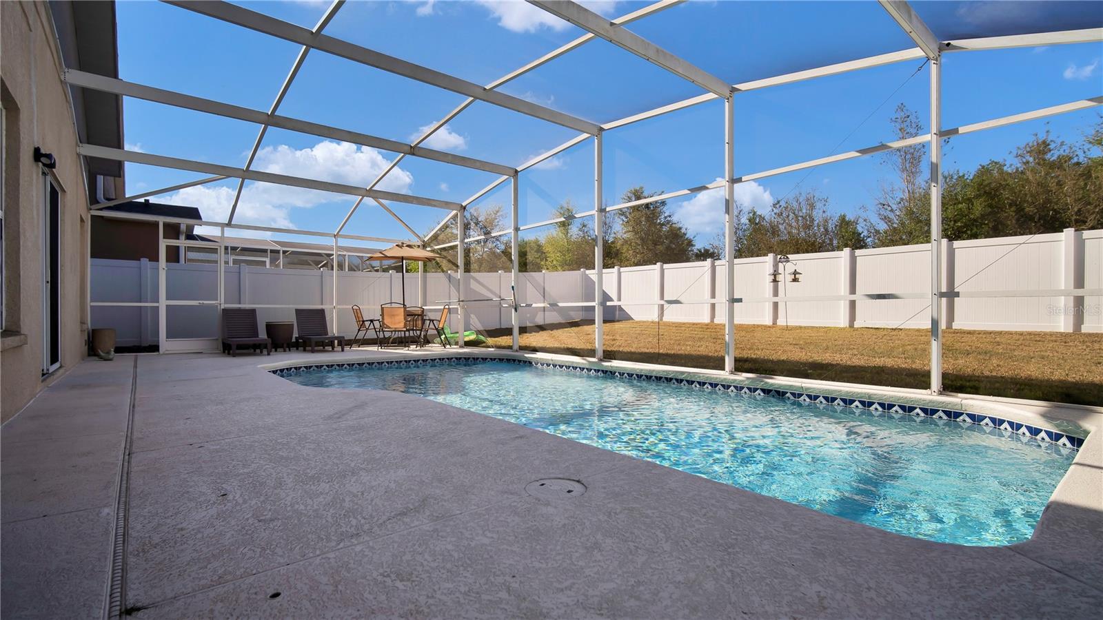 916 BLOOMINGDALE DR, DAVENPORT, FL, 33897