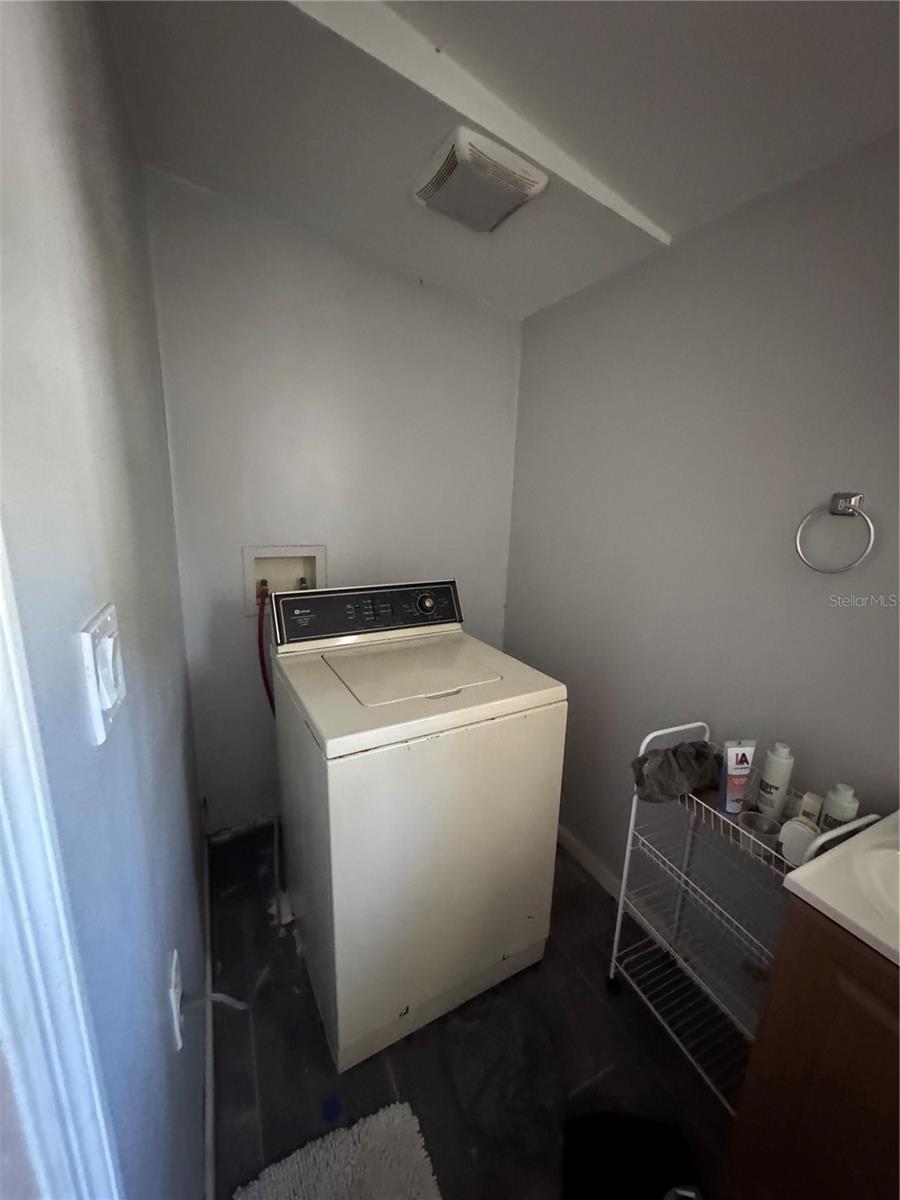 5808 N 17TH ST, TAMPA, FL, 33610