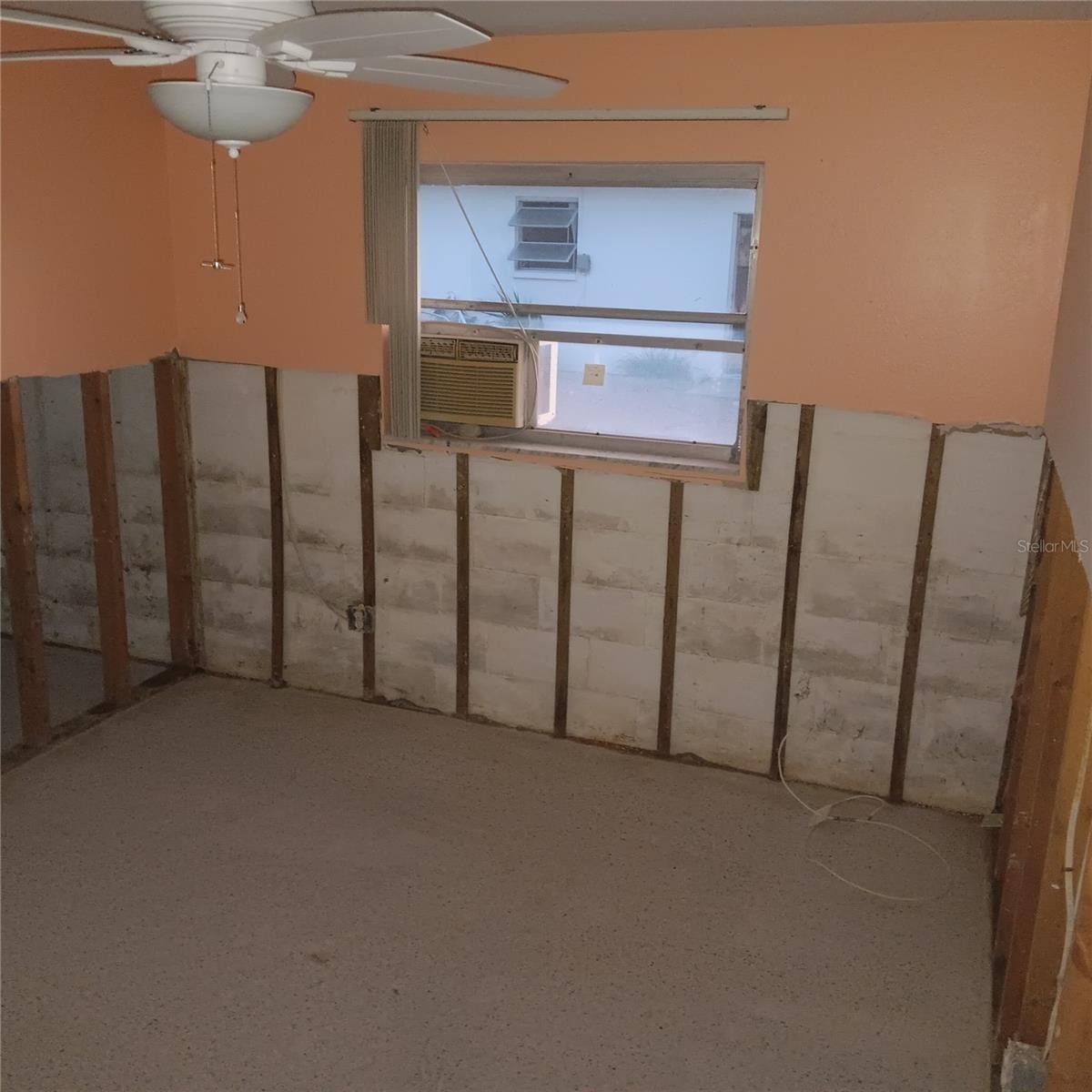 439 129TH AVE E, MADEIRA BEACH, FL, 33708