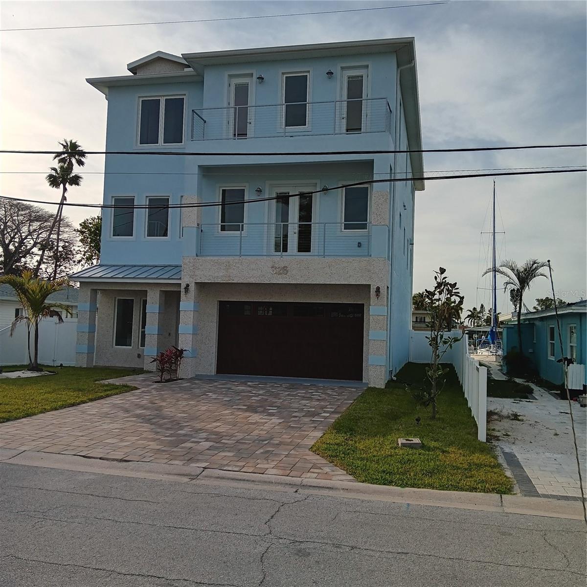 439 129TH AVE E, MADEIRA BEACH, FL, 33708