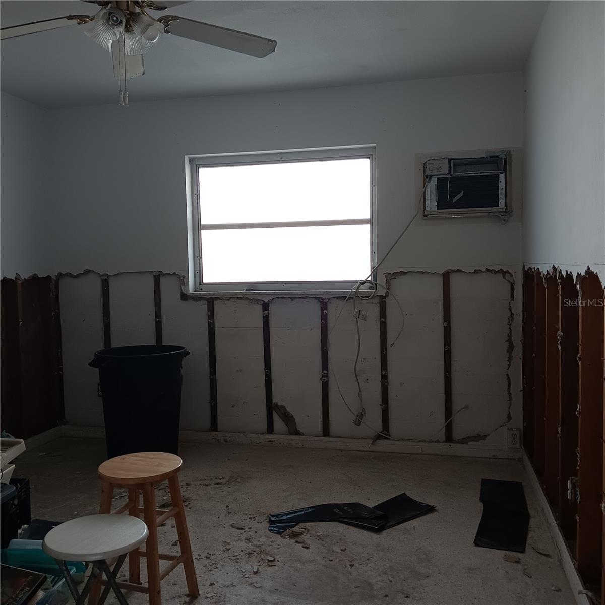 439 129TH AVE E, MADEIRA BEACH, FL, 33708