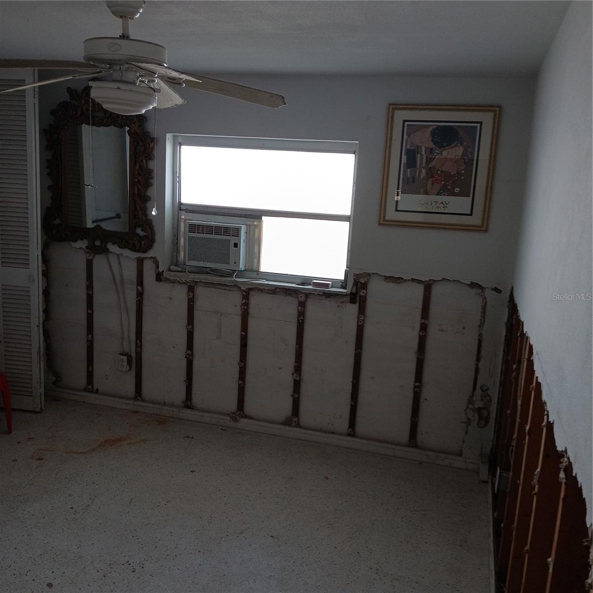 439 129TH AVE E, MADEIRA BEACH, FL, 33708