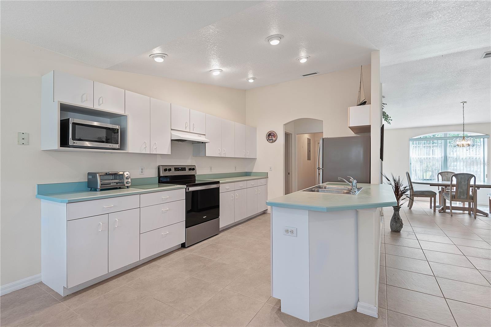 17 BASSETT LN, PALM COAST, FL, 32137