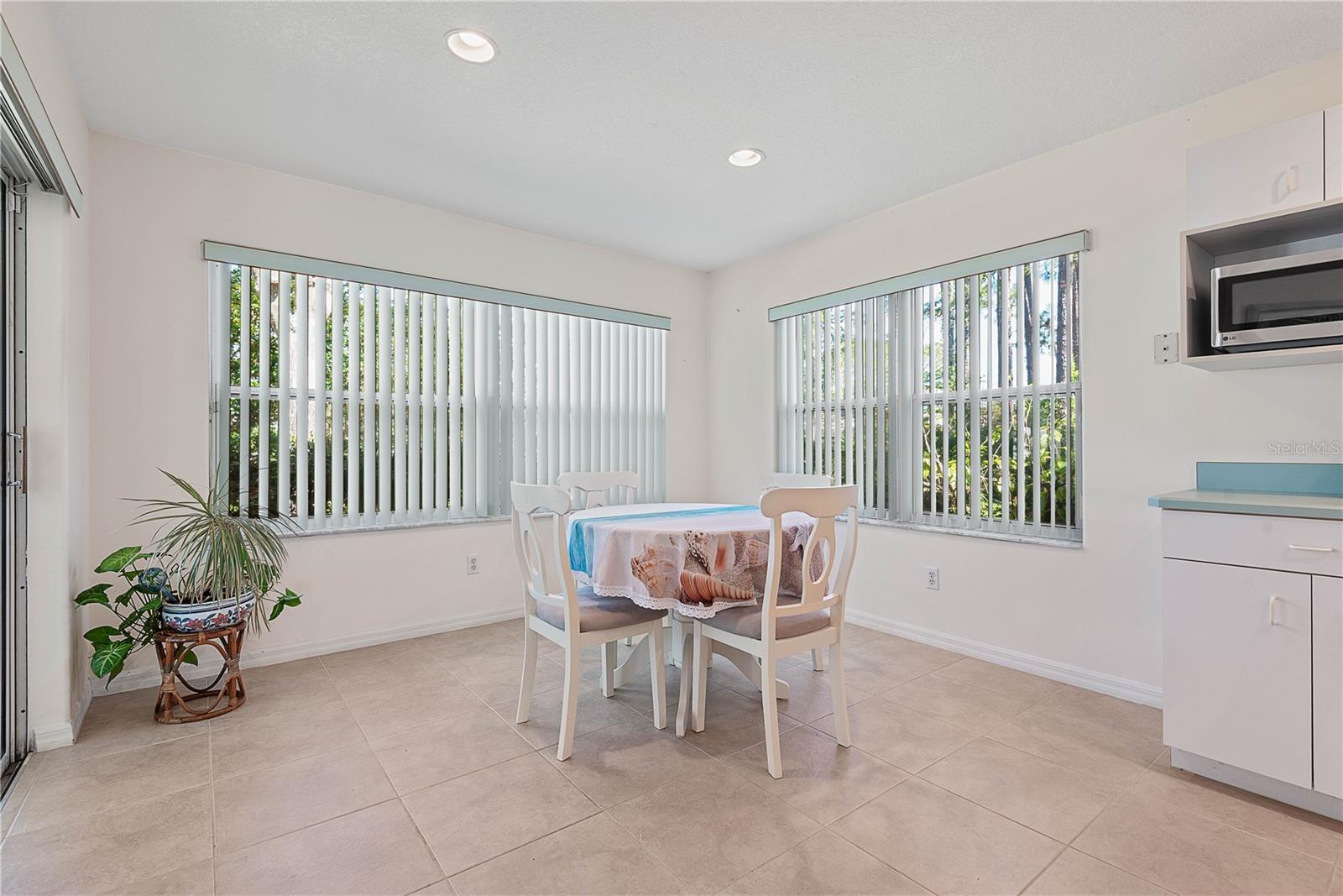 17 BASSETT LN, PALM COAST, FL, 32137
