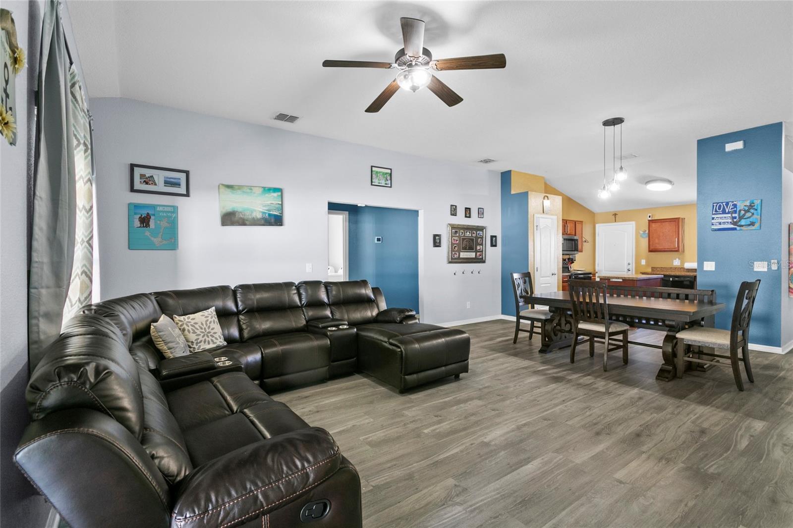 323 AZINCOURT LN, KISSIMMEE, FL, 34759