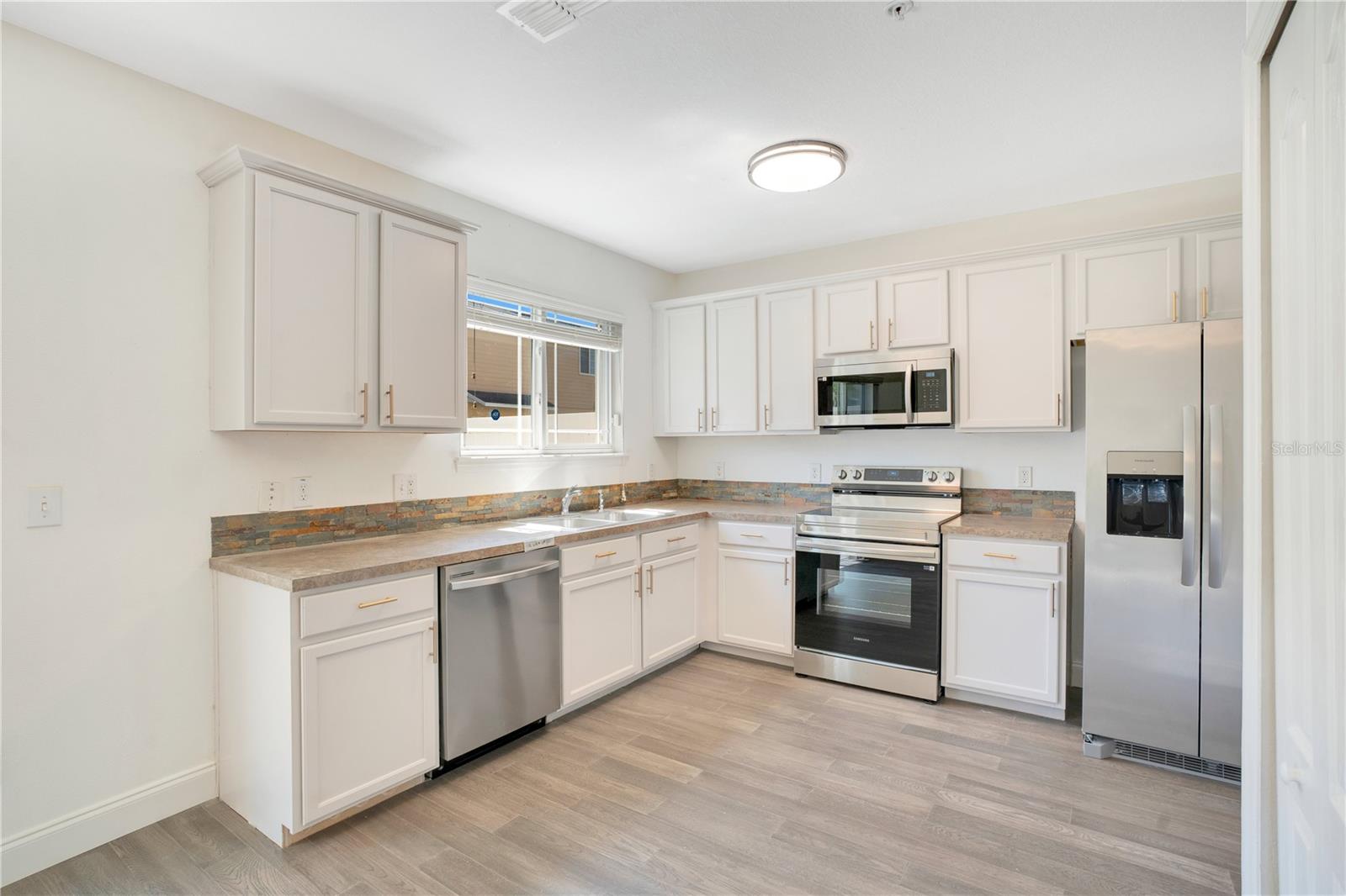 10124 SHADOW LEAF CT, ORLANDO, FL, 32825