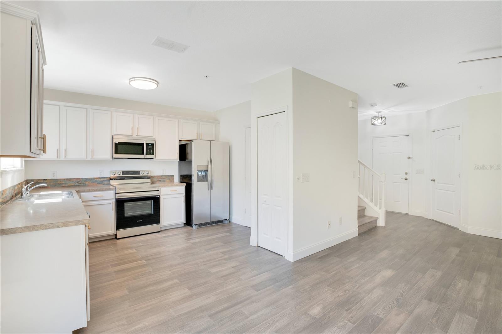 10124 SHADOW LEAF CT, ORLANDO, FL, 32825