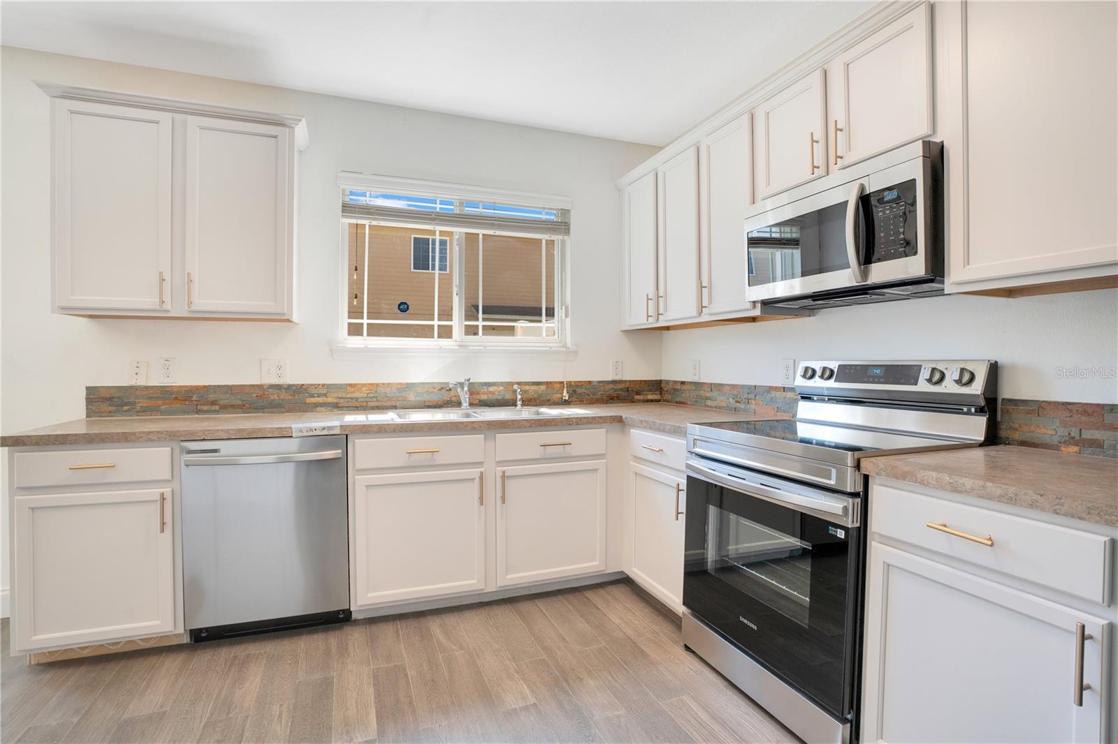 10124 SHADOW LEAF CT, ORLANDO, FL, 32825