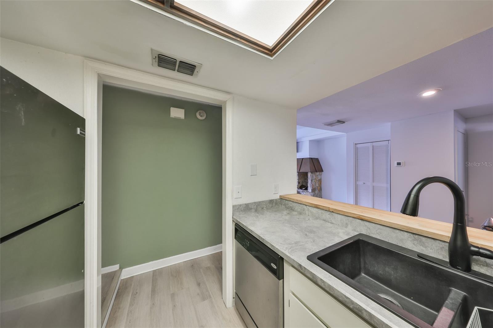 4405 W FAIR OAKS AVE #9, TAMPA, FL, 33611