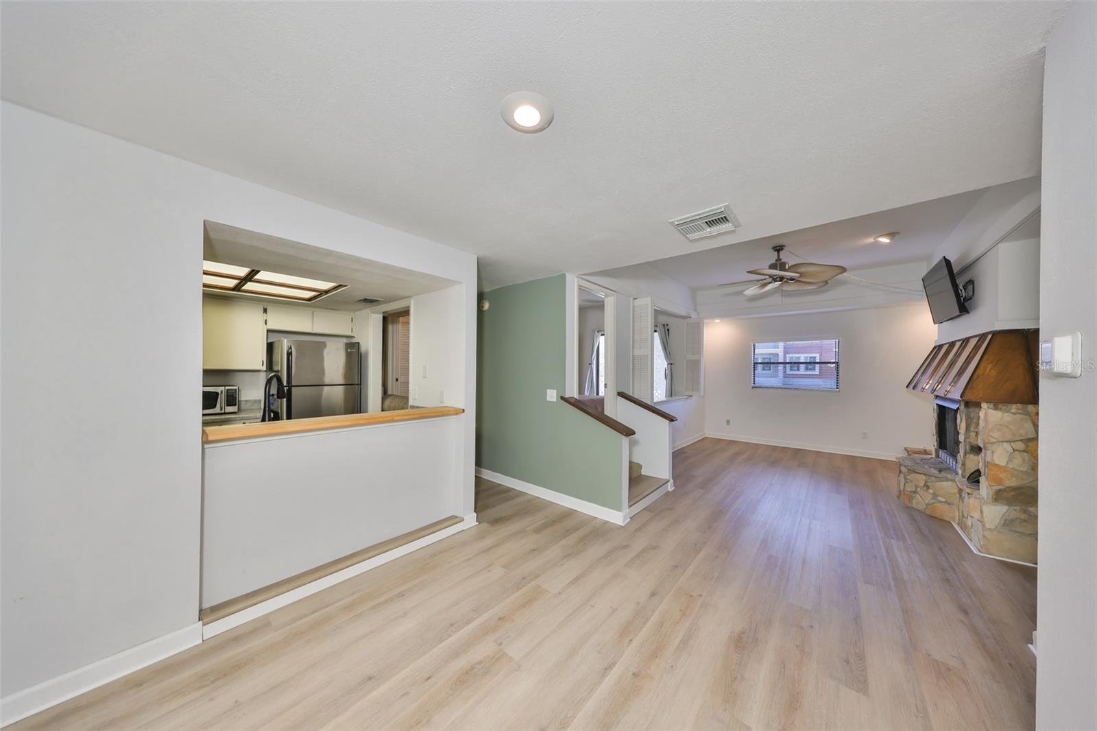 4405 W FAIR OAKS AVE #9, TAMPA, FL, 33611