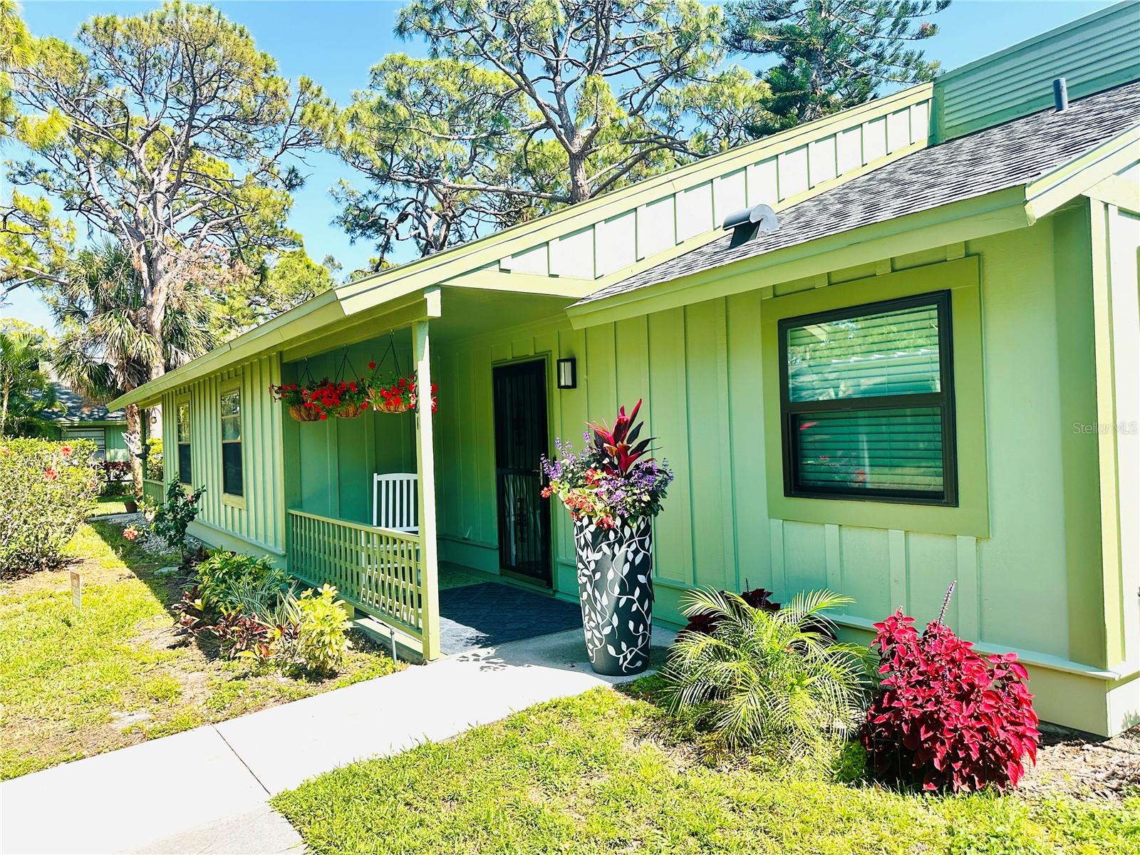 5061 BARRINGTON CIR #1302, SARASOTA, FL, 34234