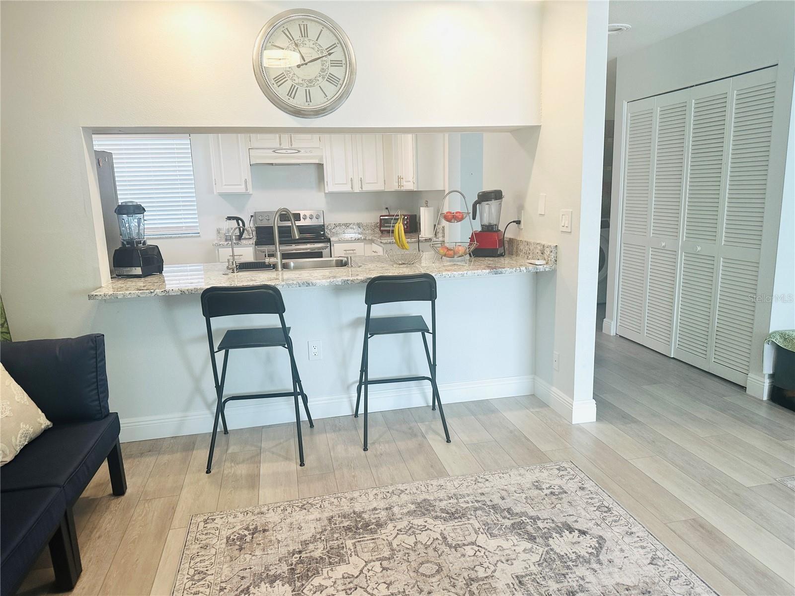 5061 BARRINGTON CIR #1302, SARASOTA, FL, 34234