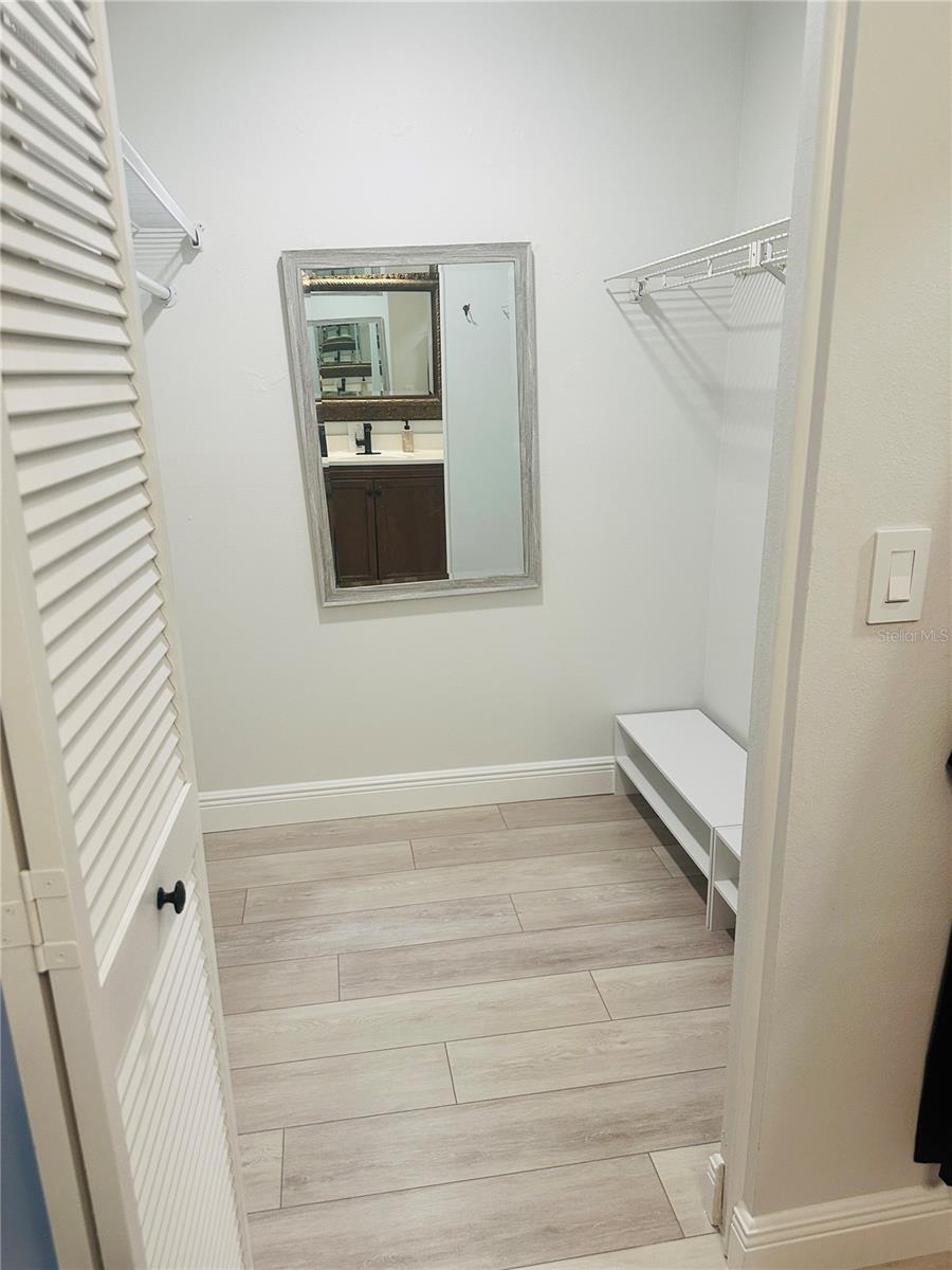 5061 BARRINGTON CIR #1302, SARASOTA, FL, 34234