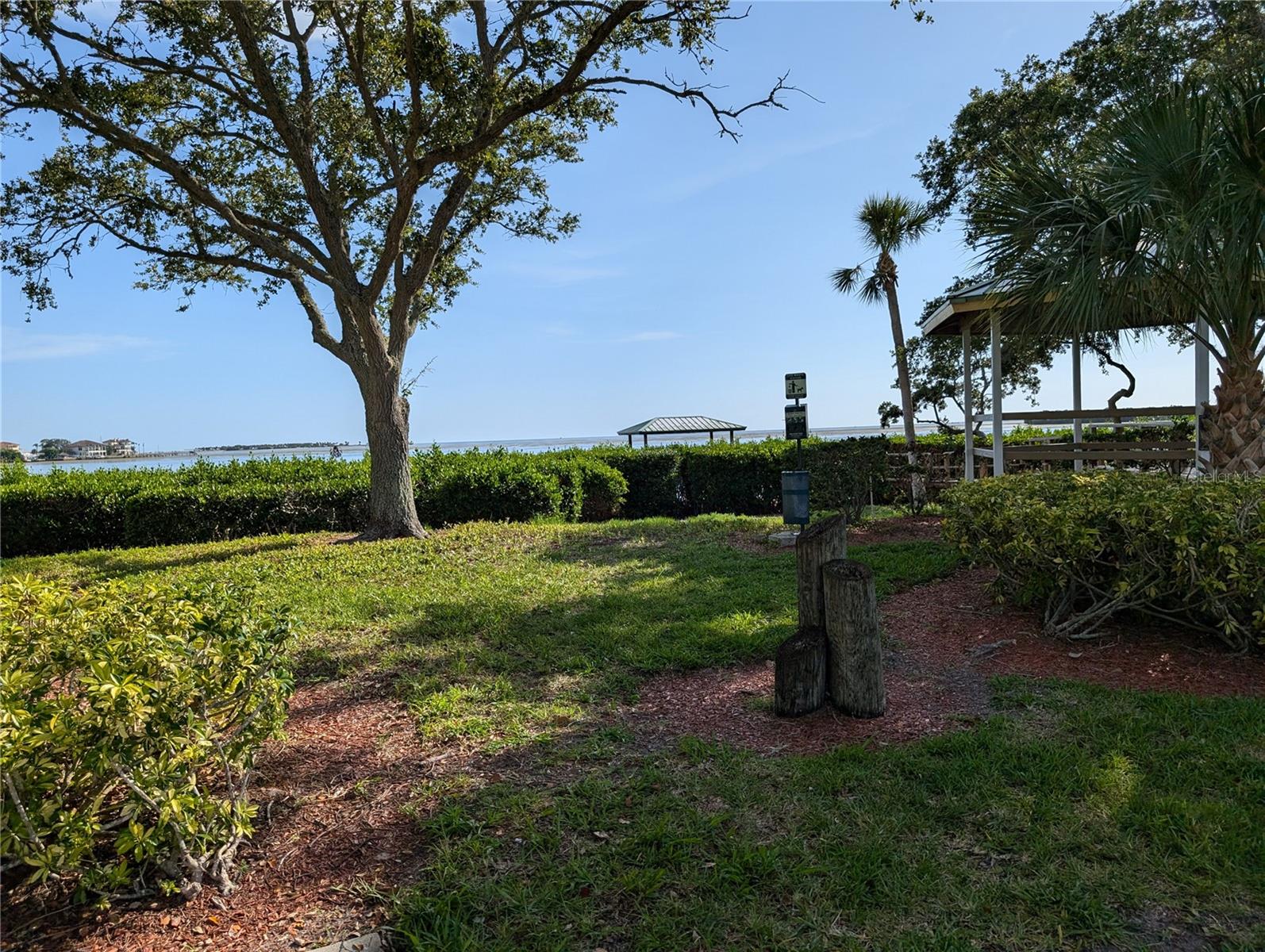 2010 N POINTE ALEXIS DR, TARPON SPRINGS, FL, 34689