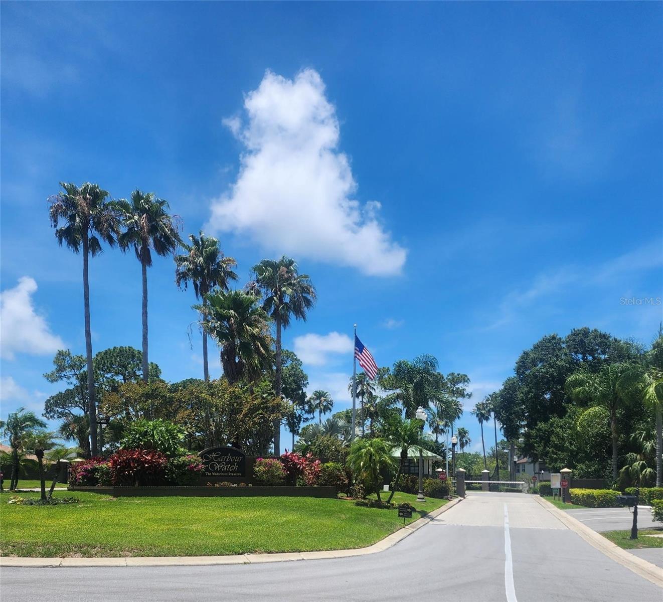 2010 N POINTE ALEXIS DR, TARPON SPRINGS, FL, 34689