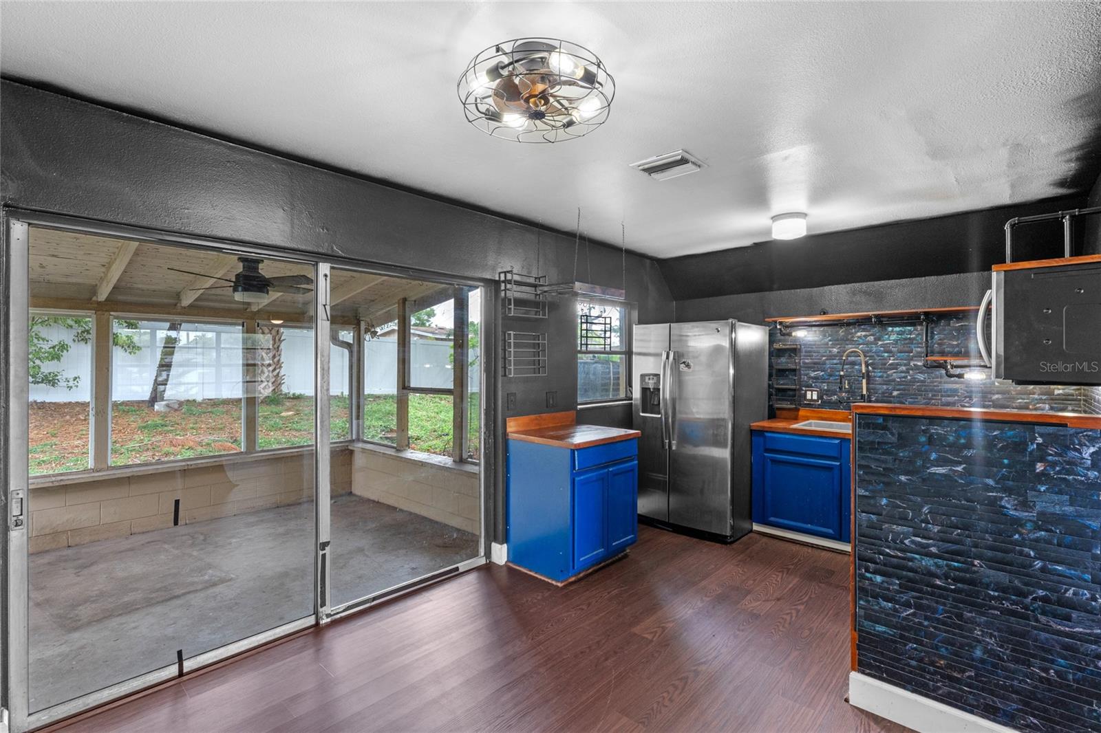 6031 W RIDGEWOOD AVE, ORLANDO, FL, 32835