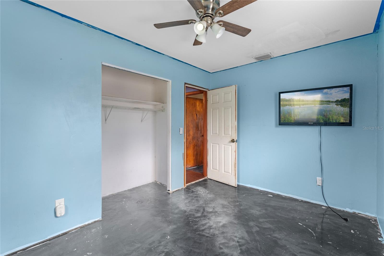 6031 W RIDGEWOOD AVE, ORLANDO, FL, 32835