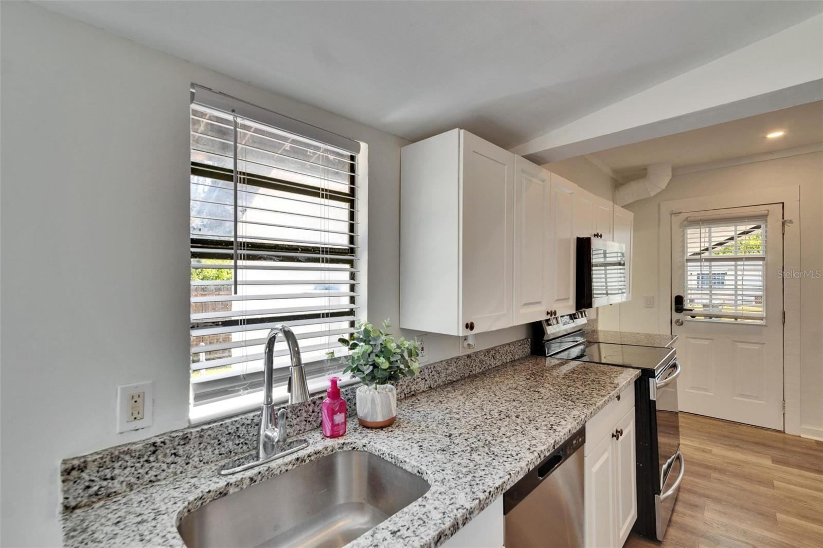 1138 HOWARD ST, CLEARWATER, FL, 33756