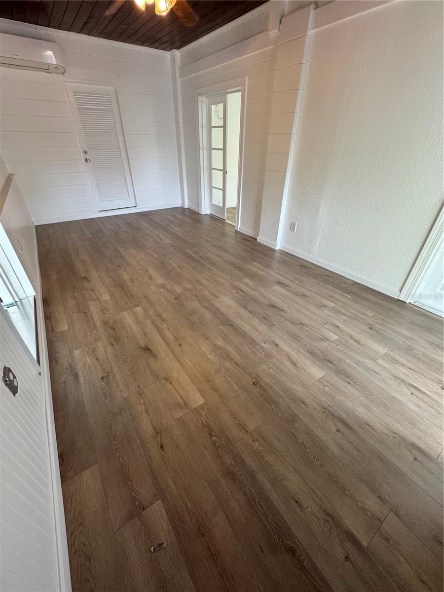 12201 N. BLVD, TAMPA, FL, 33612