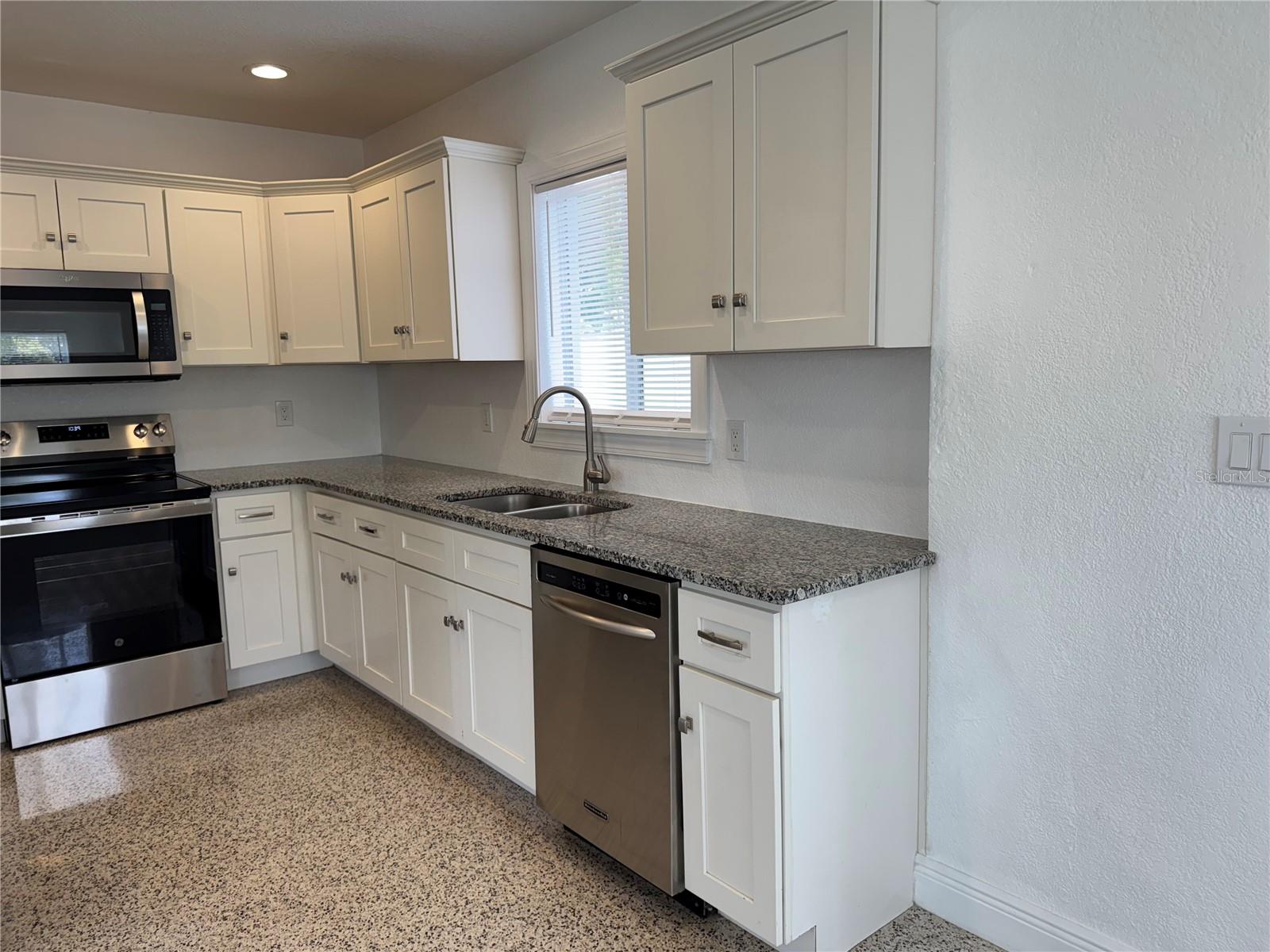 12201 N. BLVD, TAMPA, FL, 33612