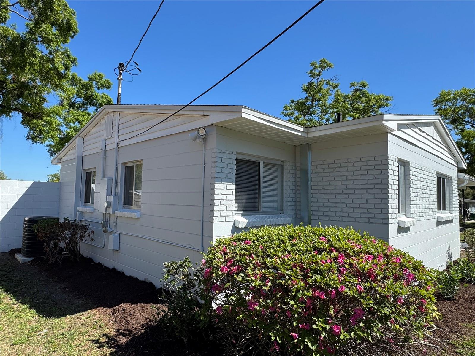 12201 N. BLVD, TAMPA, FL, 33612
