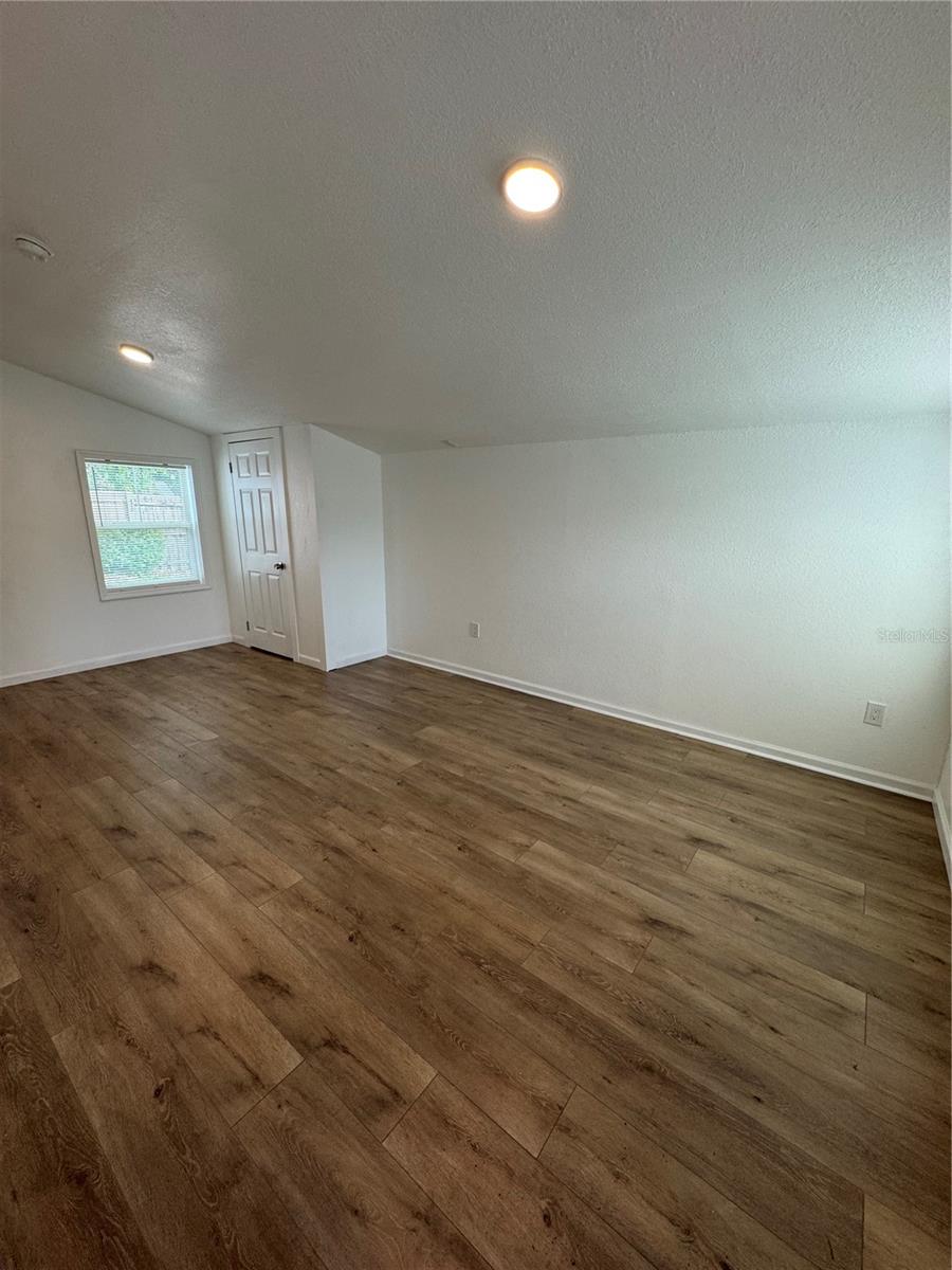 12201 N. BLVD, TAMPA, FL, 33612