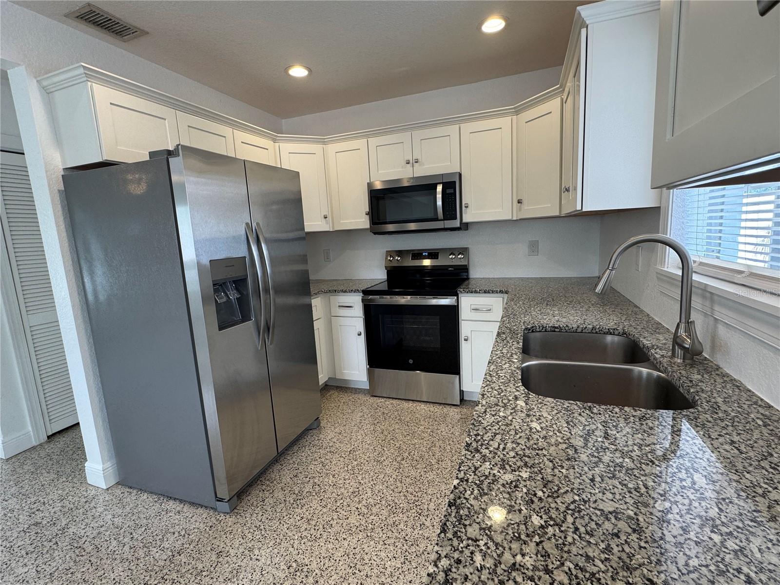 12201 N. BLVD, TAMPA, FL, 33612