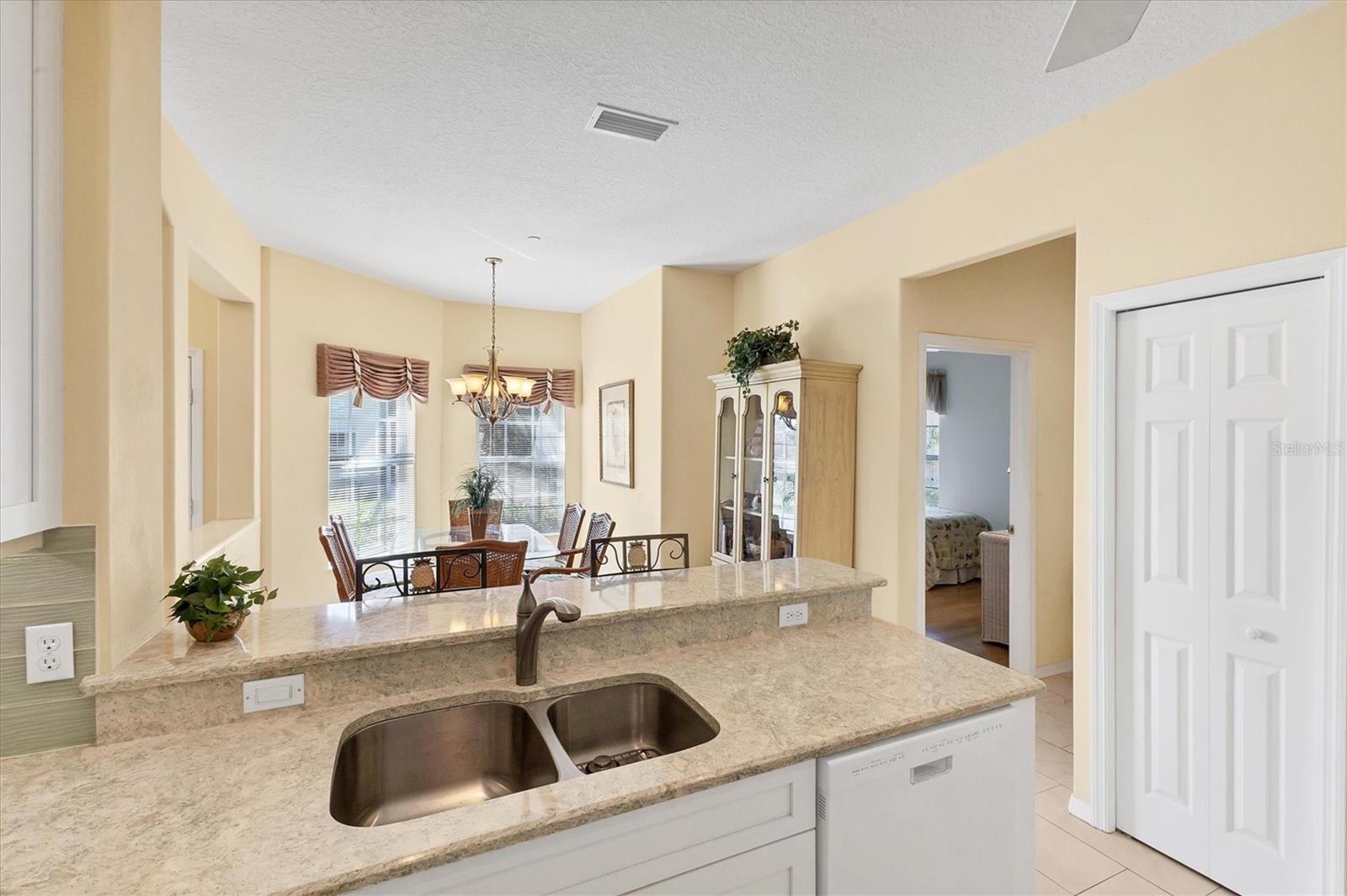1853 SAN SILVESTRO DR, VENICE, FL, 34285
