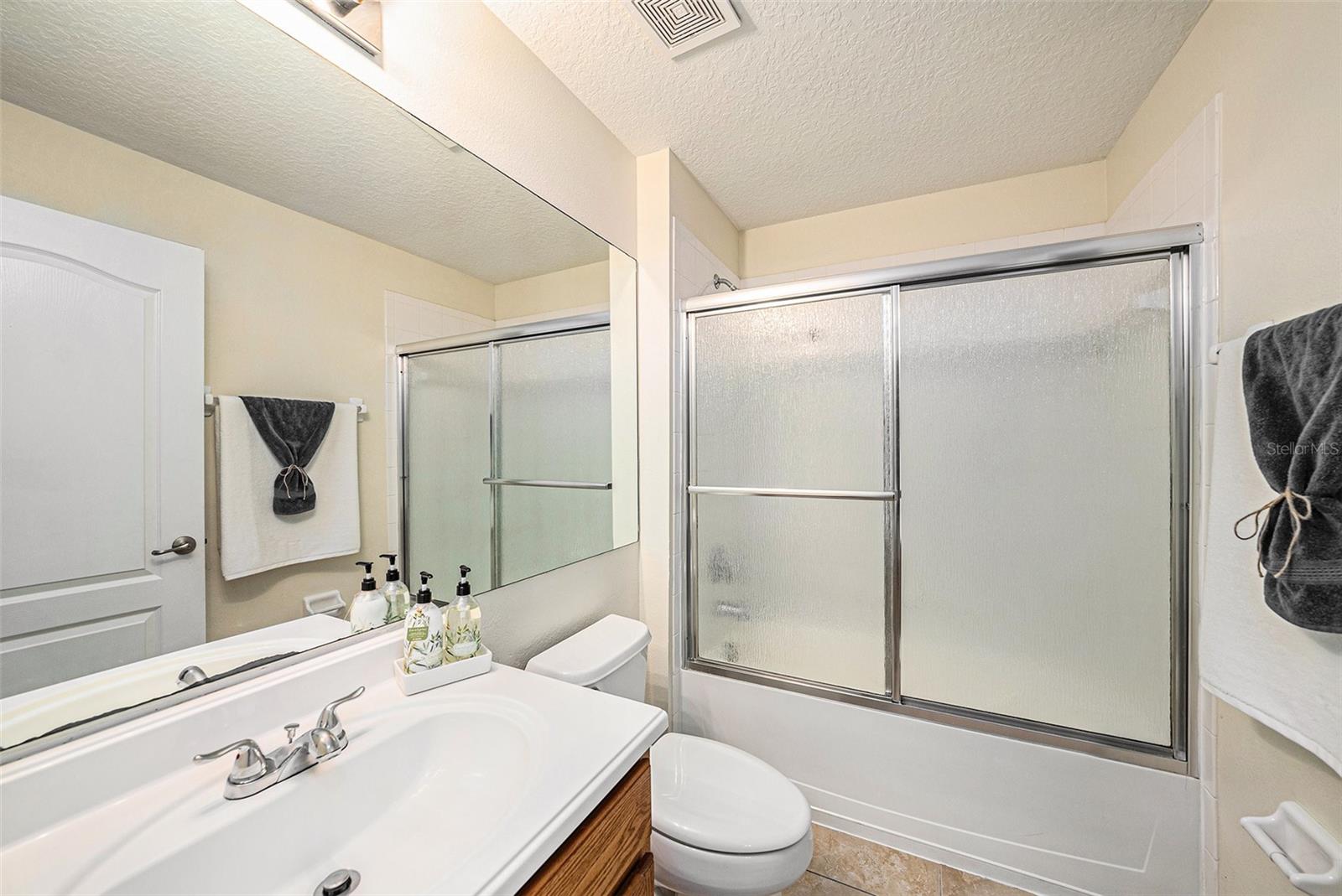 7924 CARRIAGE POINTE DR, GIBSONTON, FL, 33534