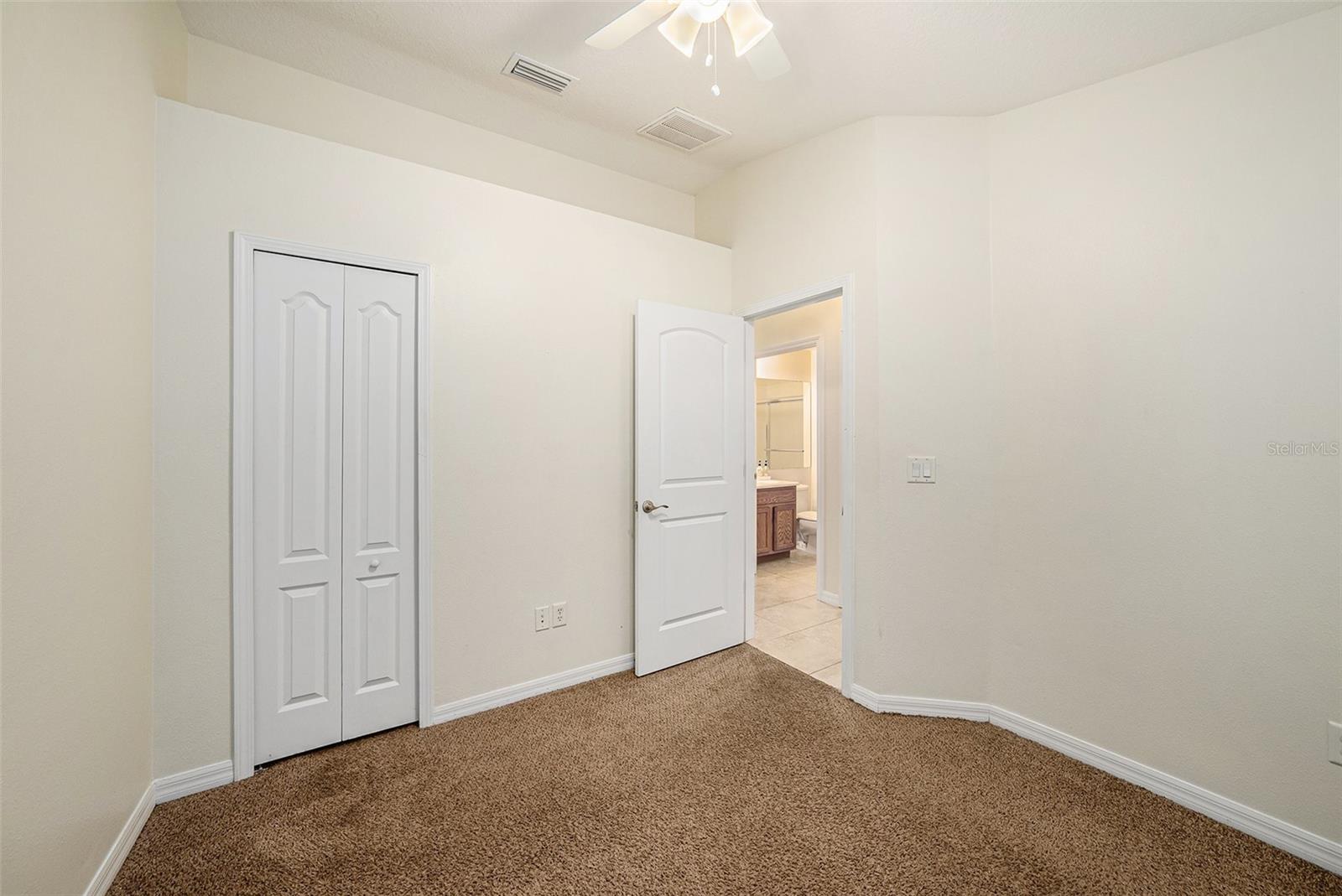 7924 CARRIAGE POINTE DR, GIBSONTON, FL, 33534