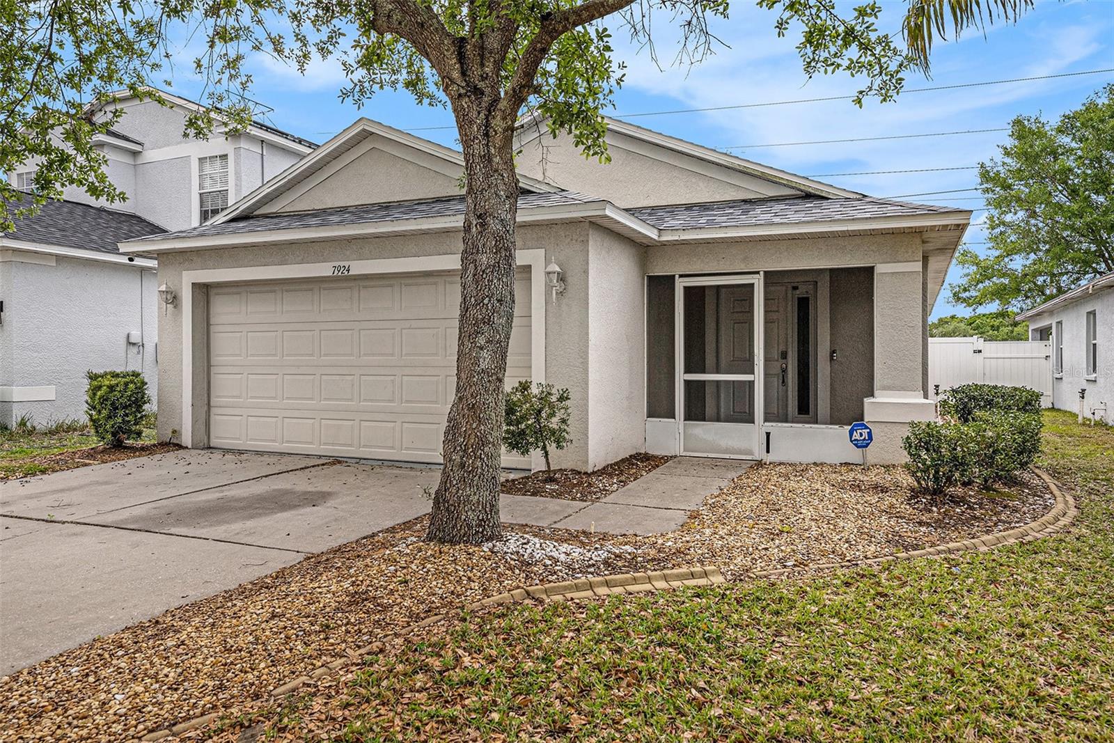 7924 CARRIAGE POINTE DR, GIBSONTON, FL, 33534