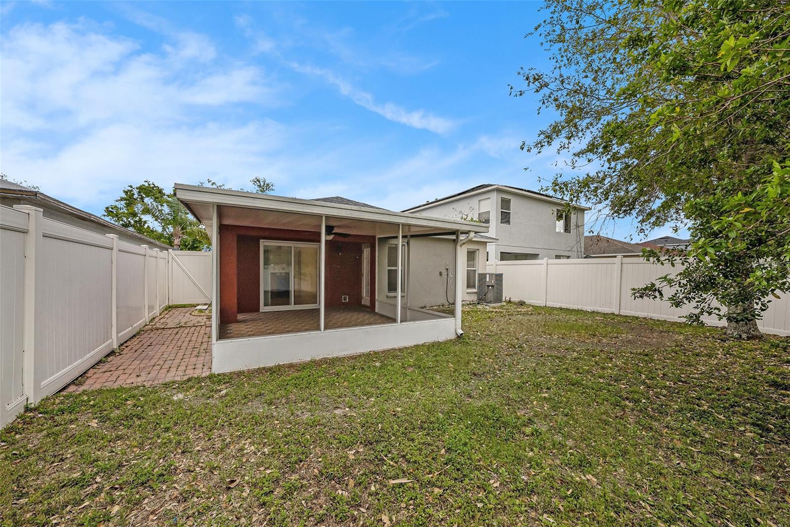 7924 CARRIAGE POINTE DR, GIBSONTON, FL, 33534