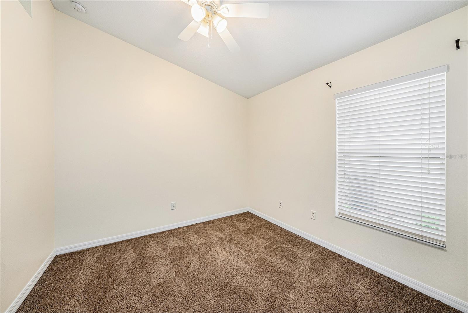 7924 CARRIAGE POINTE DR, GIBSONTON, FL, 33534