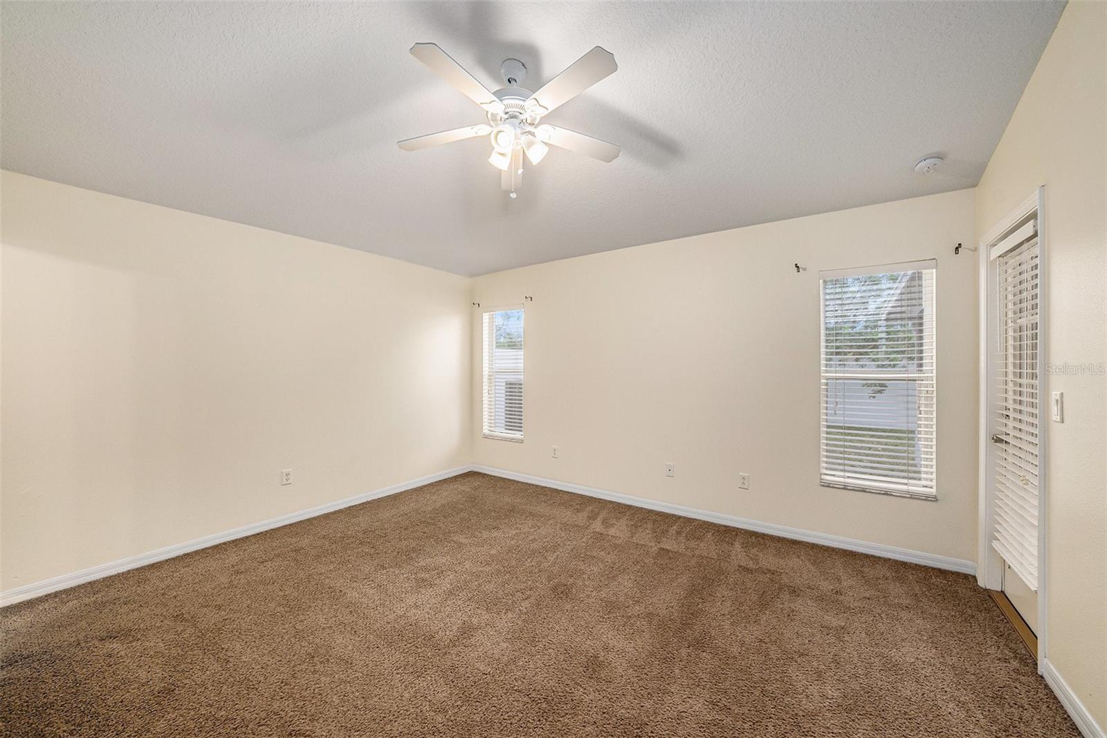 7924 CARRIAGE POINTE DR, GIBSONTON, FL, 33534