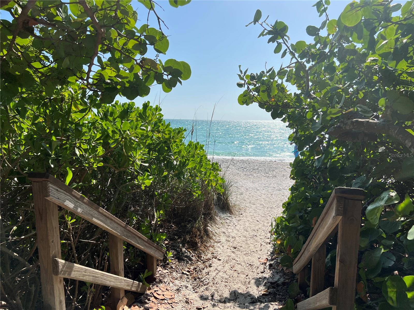 DE MIRANDA AVE, NORTH PORT, FL, 34287