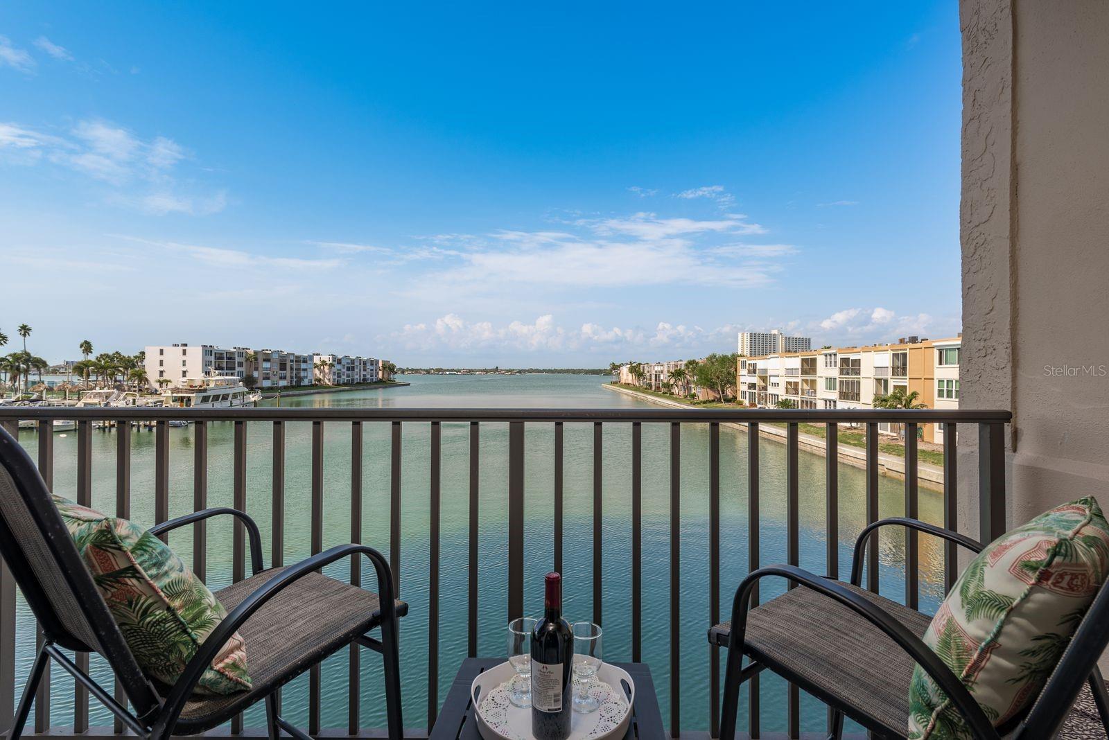 7300 SUN ISLAND DR S #202, SOUTH PASADENA, FL, 33707