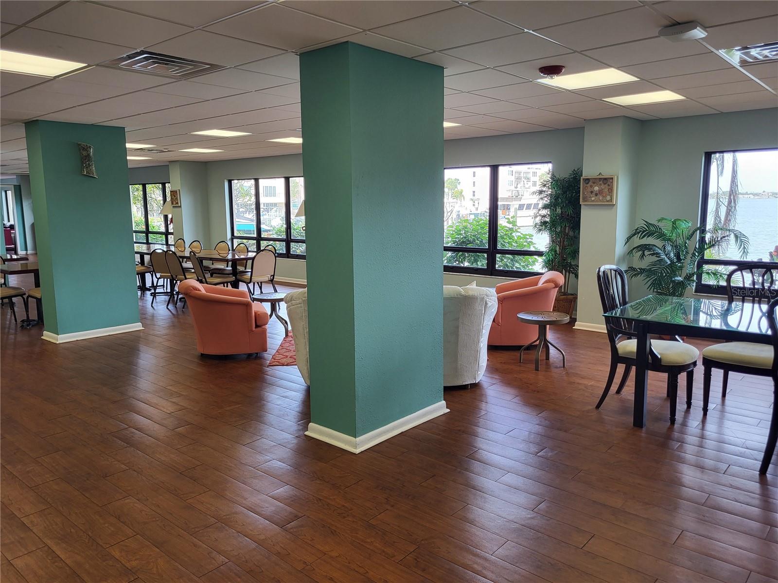 7300 SUN ISLAND DR S #202, SOUTH PASADENA, FL, 33707