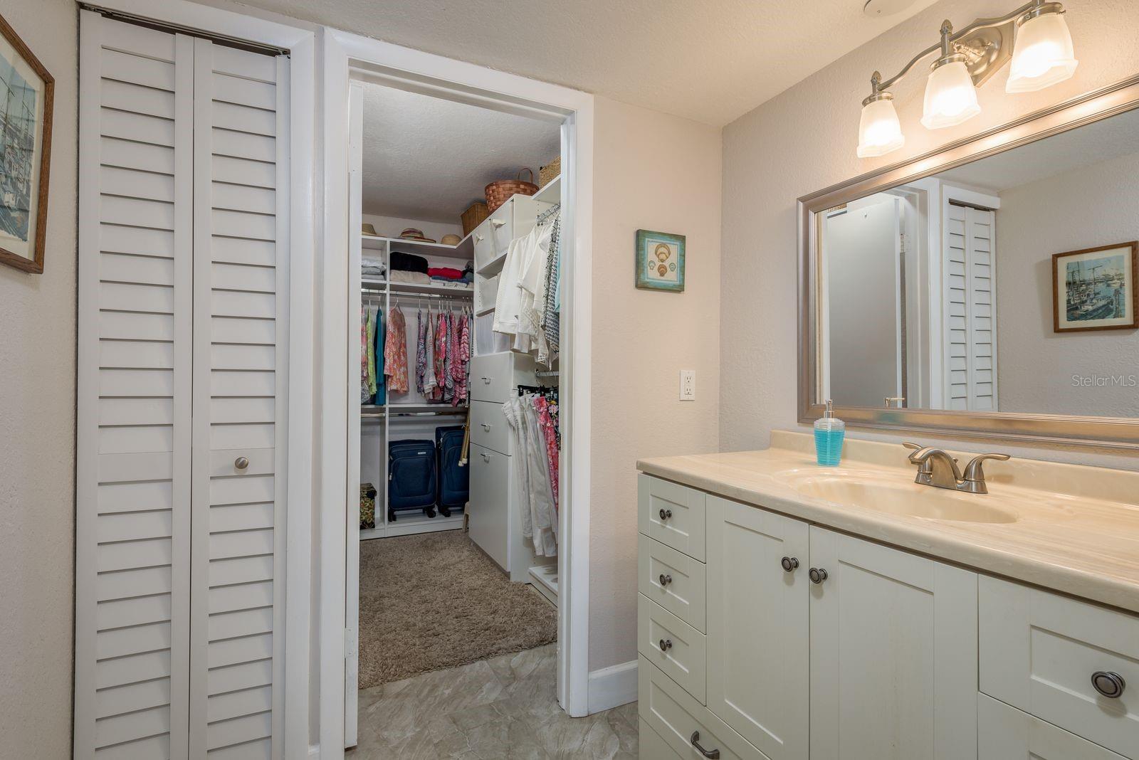 7300 SUN ISLAND DR S #202, SOUTH PASADENA, FL, 33707