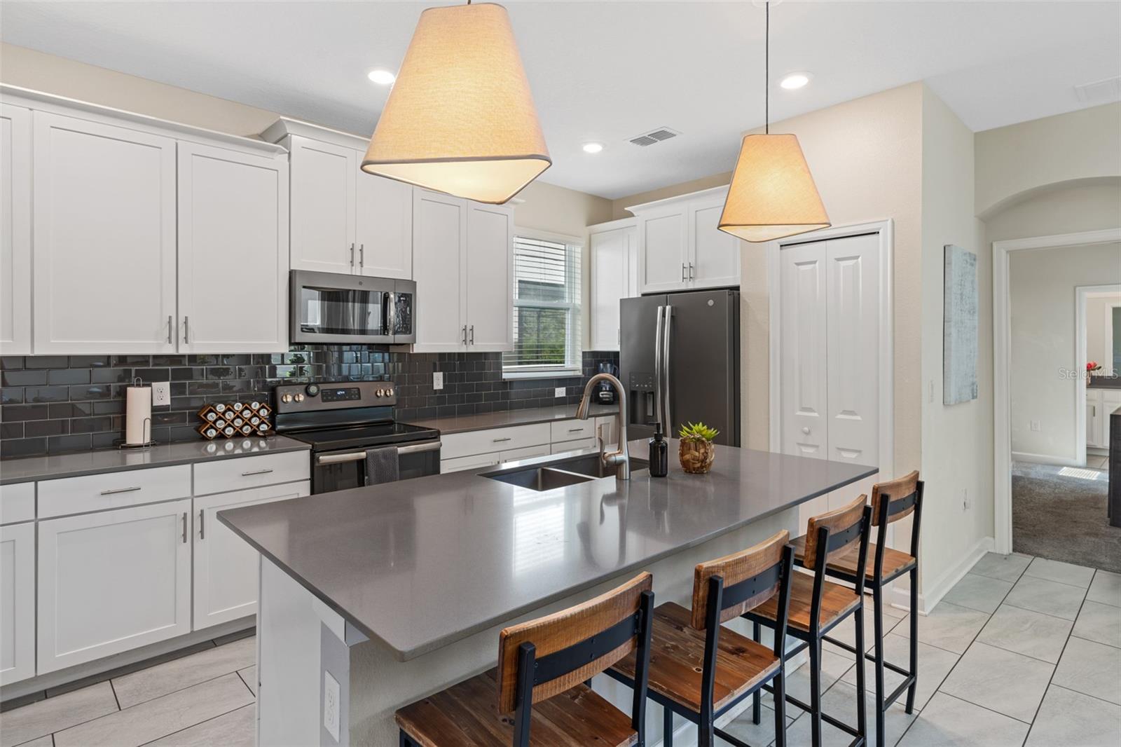 2805 BOOKMARK DR, KISSIMMEE, FL, 34746